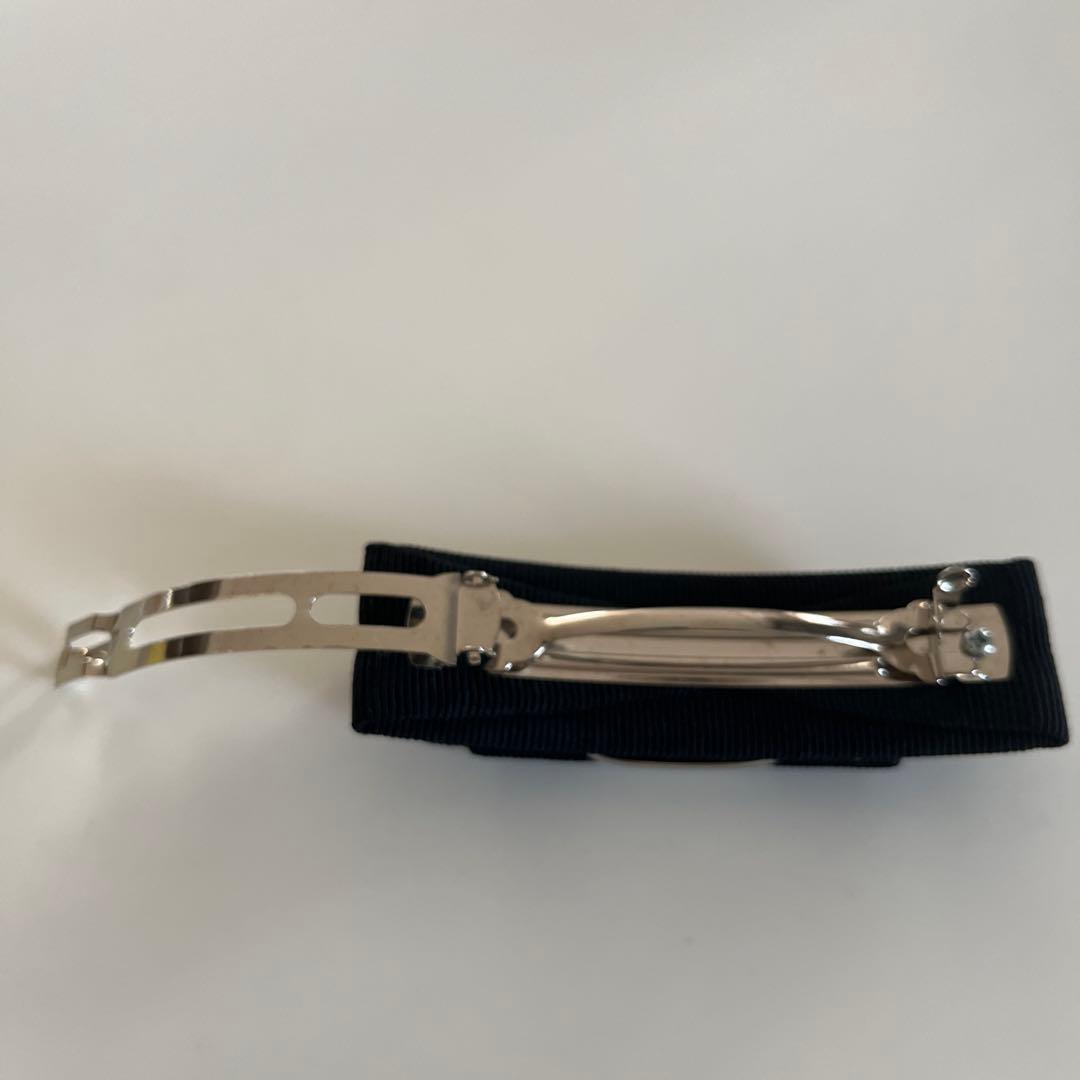 Salvatore Ferragamo 黒リボンヘアクリップ