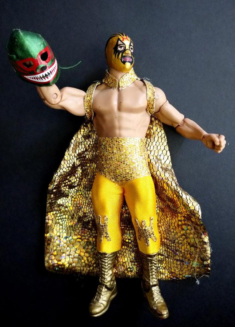 ミル・マスカラス フィギュア 鮫口