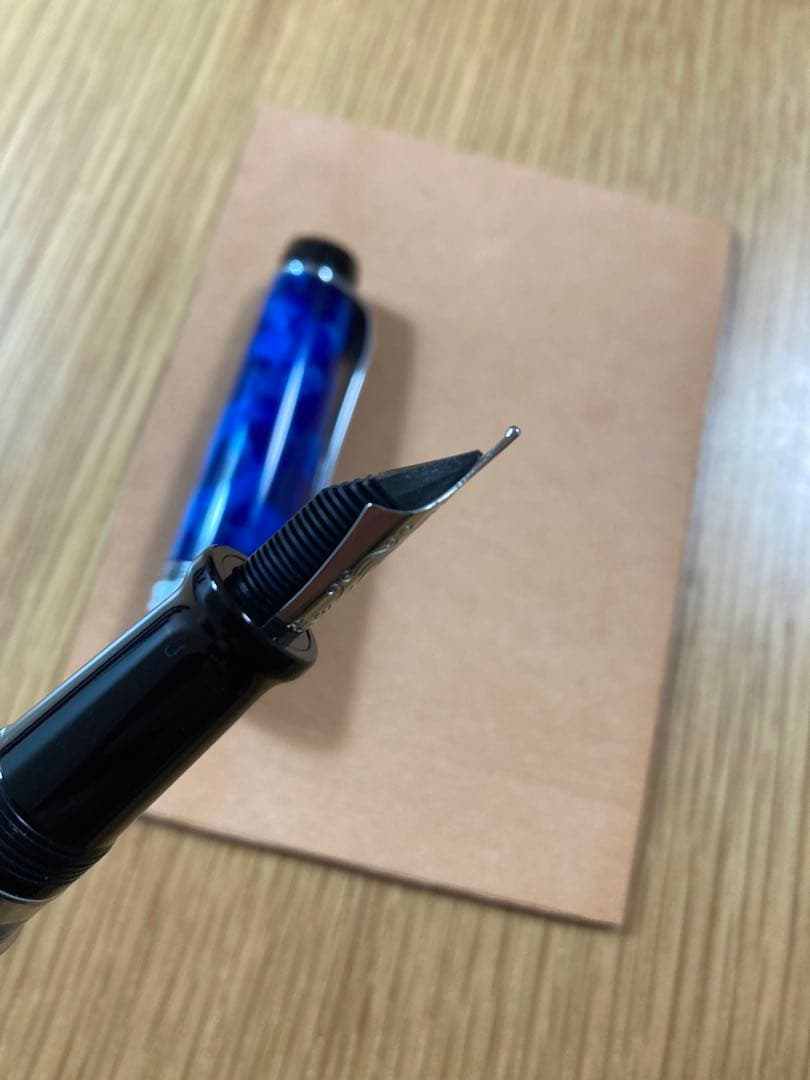 大幅値下げ！アウロラ 万年筆 青 14K金 Mニブ