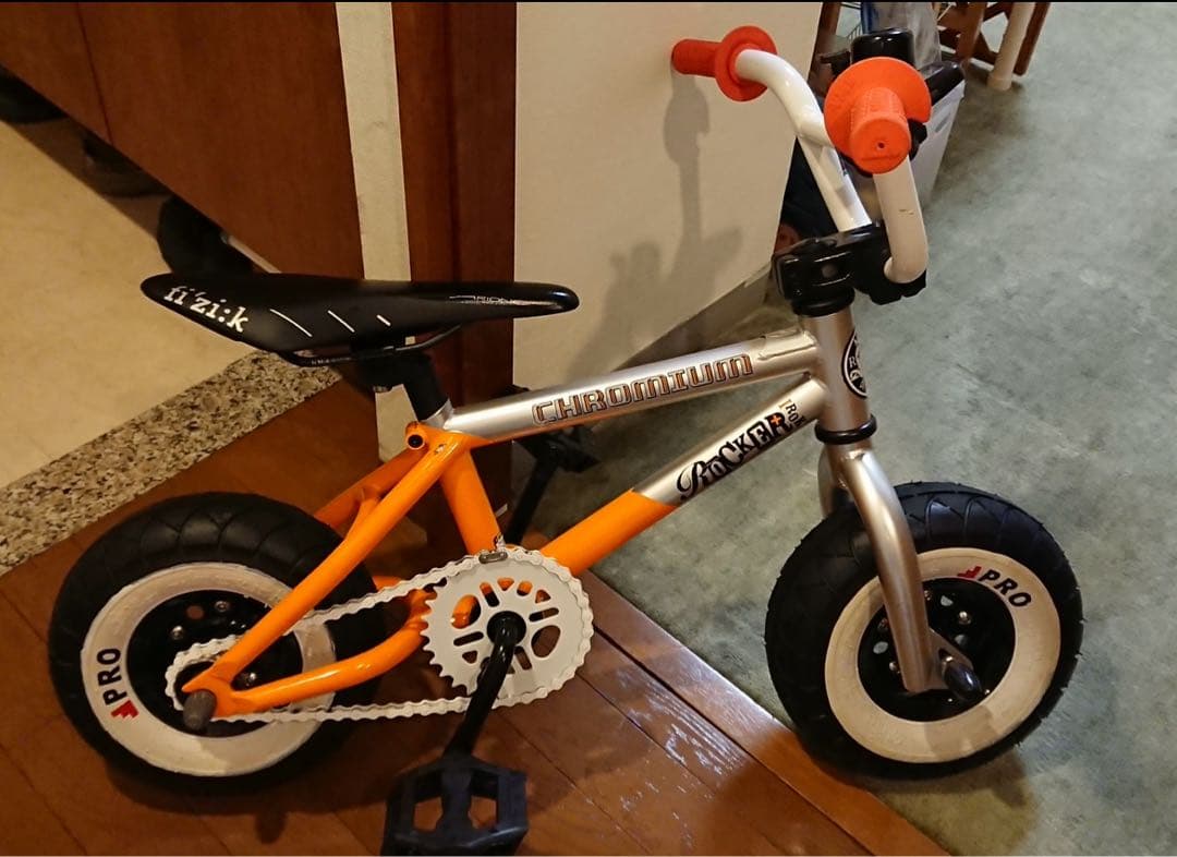IROK ROCKER クローム　BMX ロッカー　ストライダー