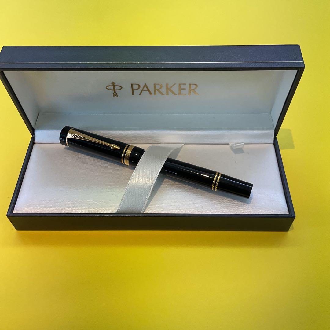 Parker 万年筆 黒 ステンレススチール