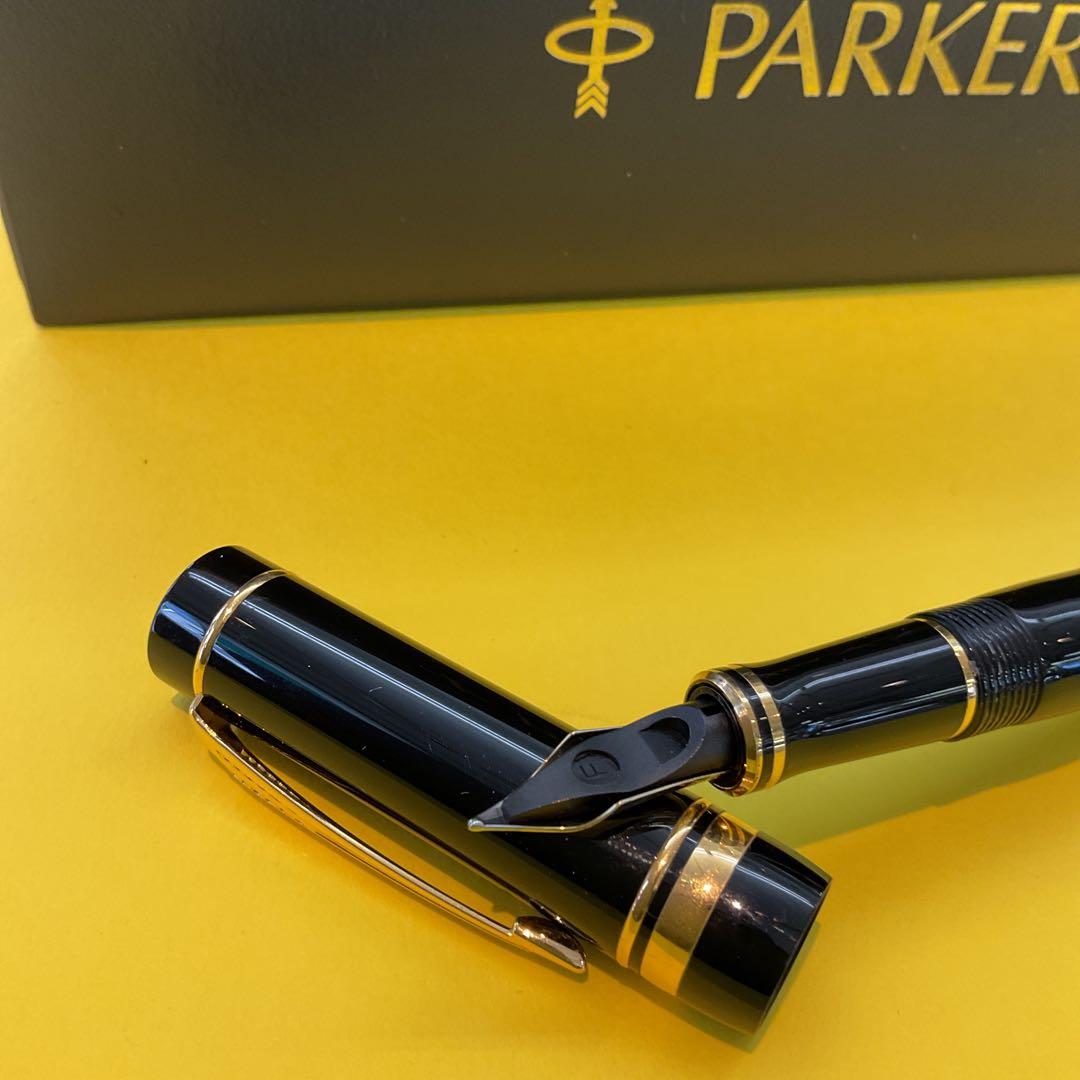 Parker 万年筆 黒 ステンレススチール