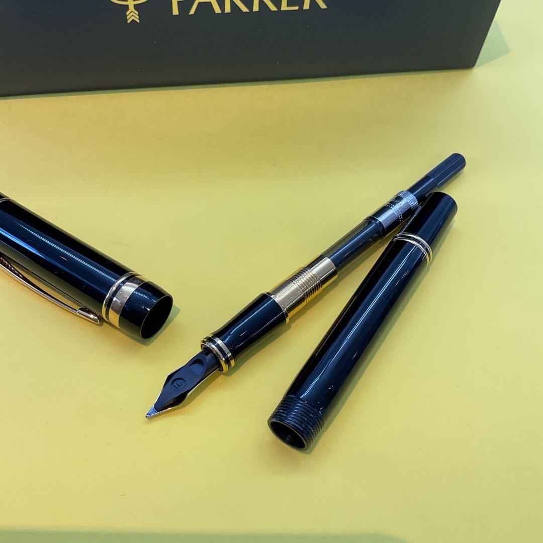 Parker 万年筆 黒 ステンレススチール