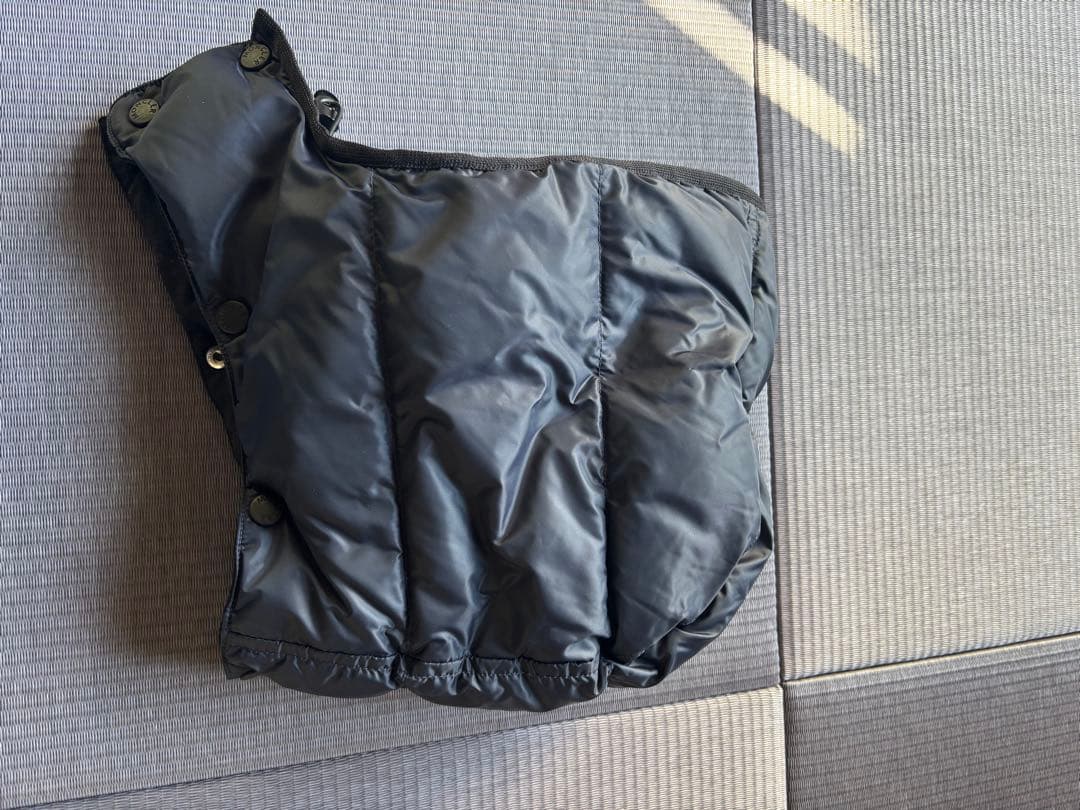 MONCLER ネイビー　ダウンジャケット