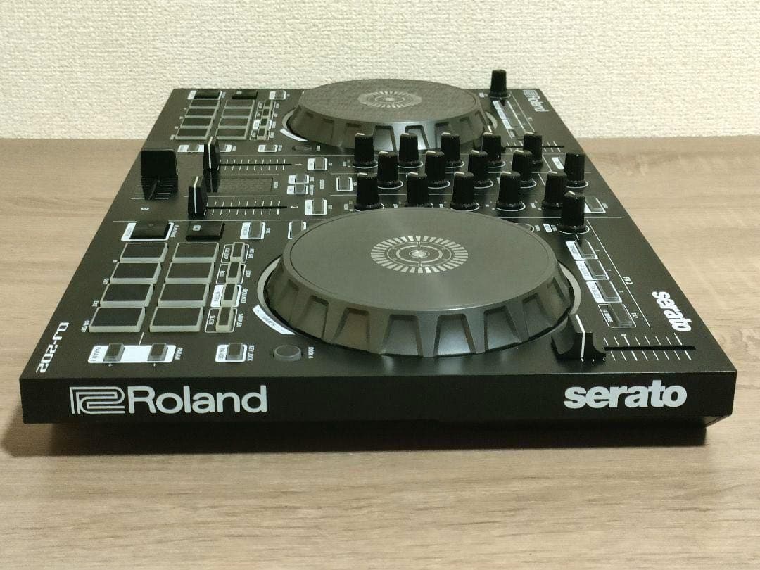 Roland DJ-202 DJコントローラー　美品