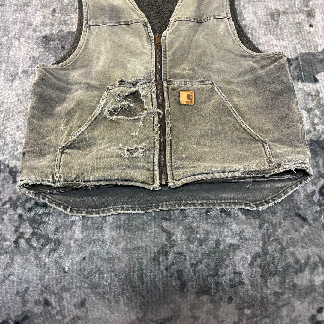 Carhartt ダックベスト V26 ボロ レザータグ 雰囲気抜群 一点物