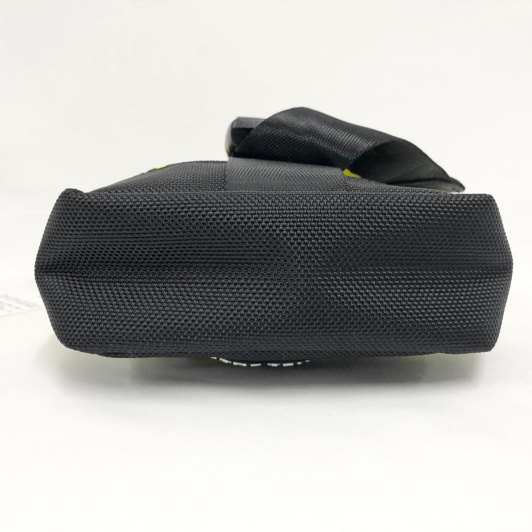 ○★新品未使用　PEARLY GATES　ハードエレキ柄　マルチポーチ　イエロー