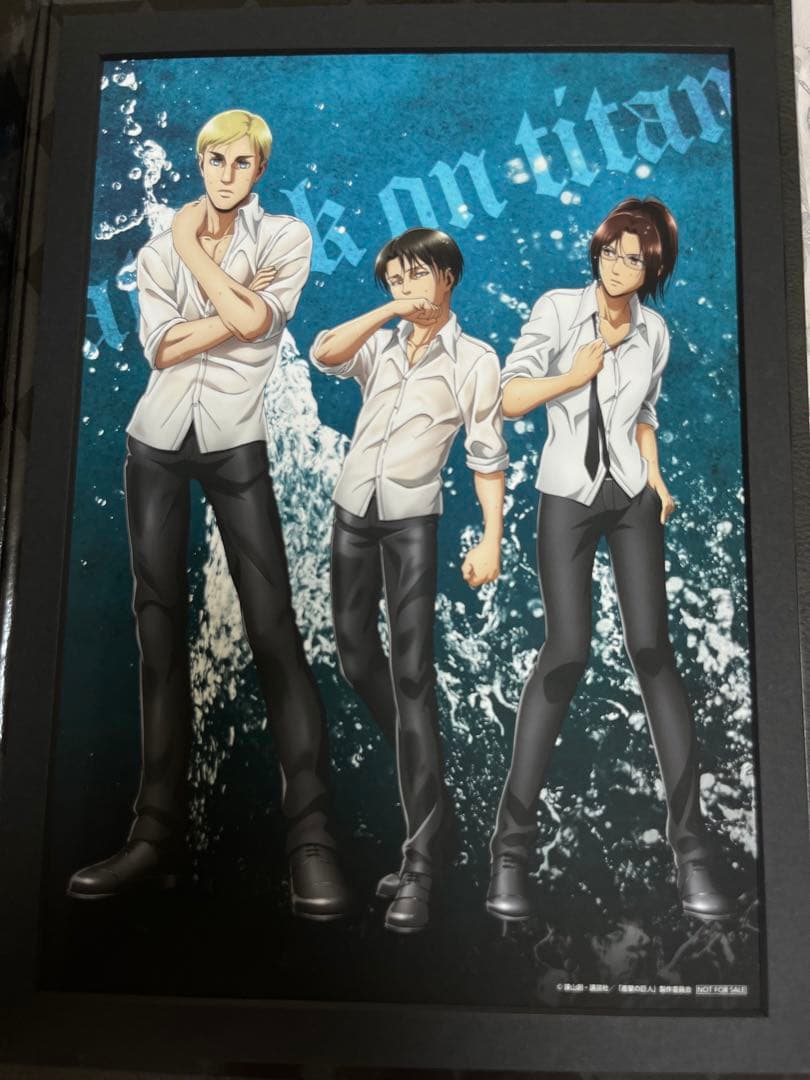 進撃の巨人 アートボード　アサヒ飲料　非売品　リヴァイ　エルヴィン　ハンジ