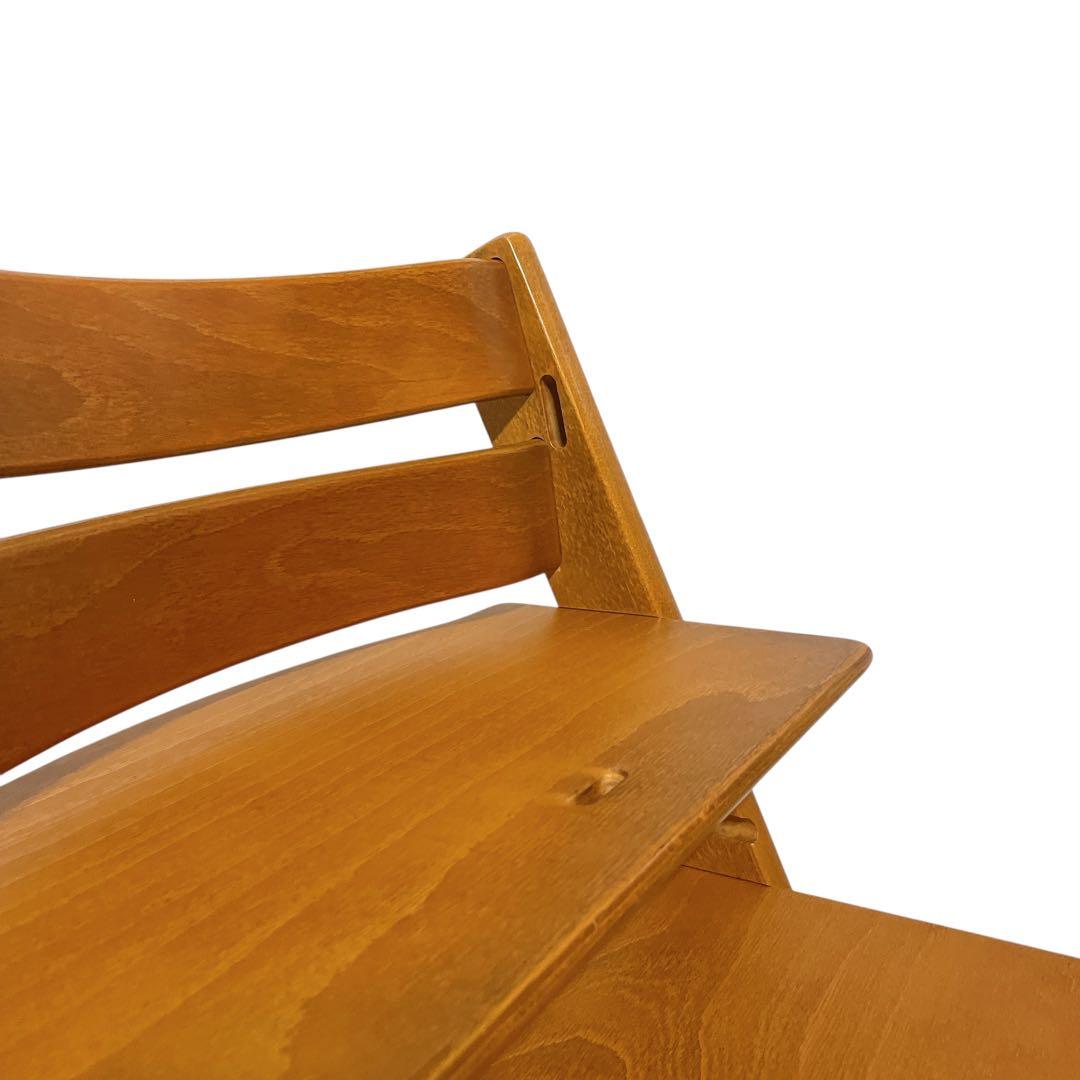 ストッケ　トリップトラップ　チェリー　ノーシリアル　北欧家具　stokke