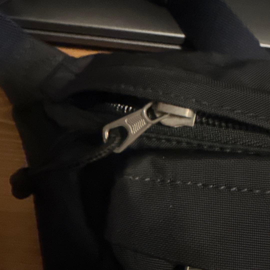 BALENCIAGA　ボディーバック　ウエストポーチ