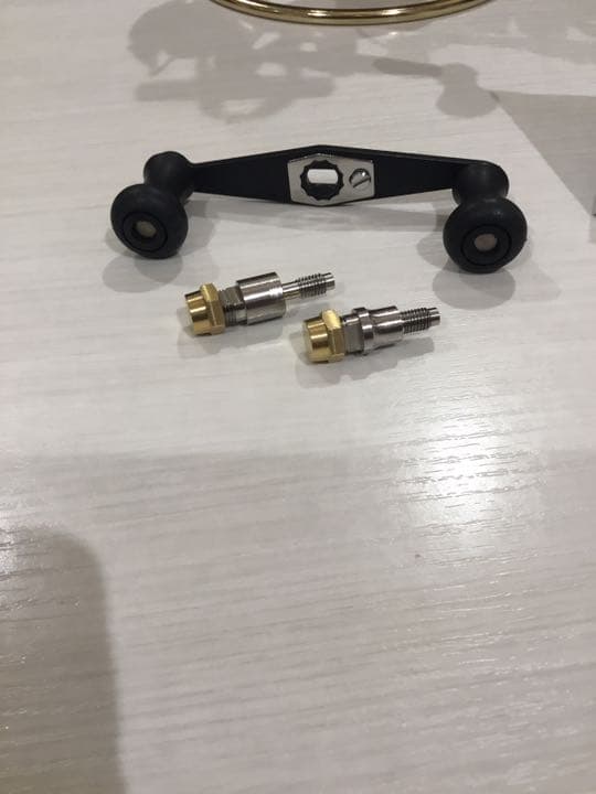 アブWハンドルとミッチェル308 左専用とアブカーディナル33ハンドルシャフト