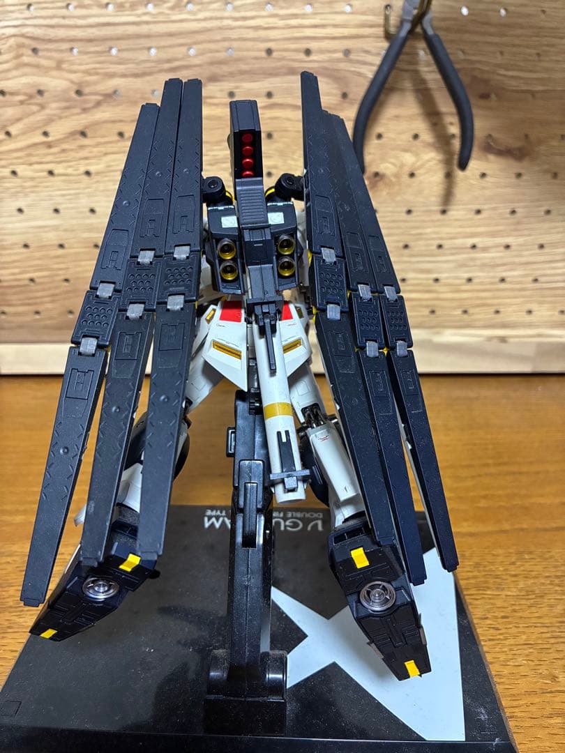 L ROBOT魂　 νGUNDAM DOUBLE FIN FUNNEL