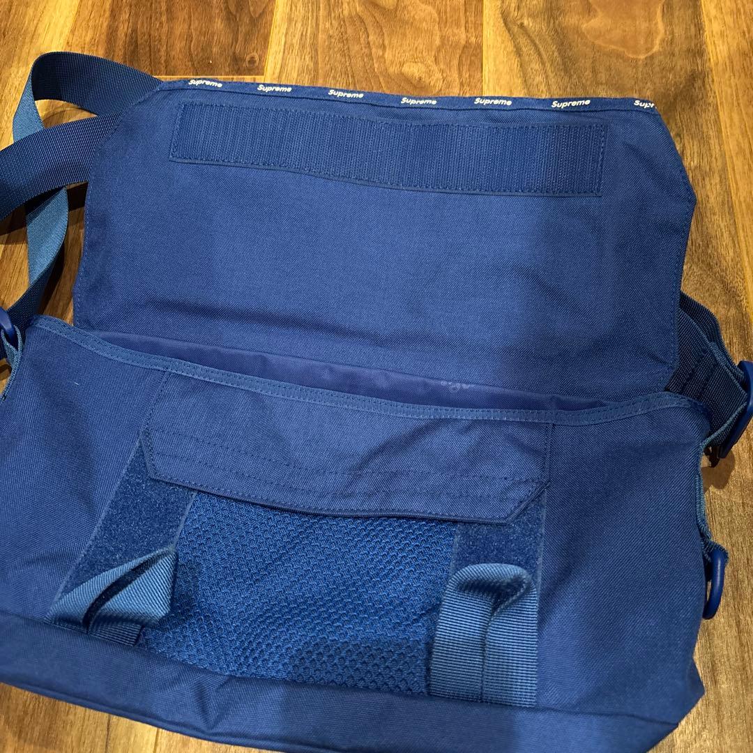 美品supreme シュプリーム メッセンジャーバッグ