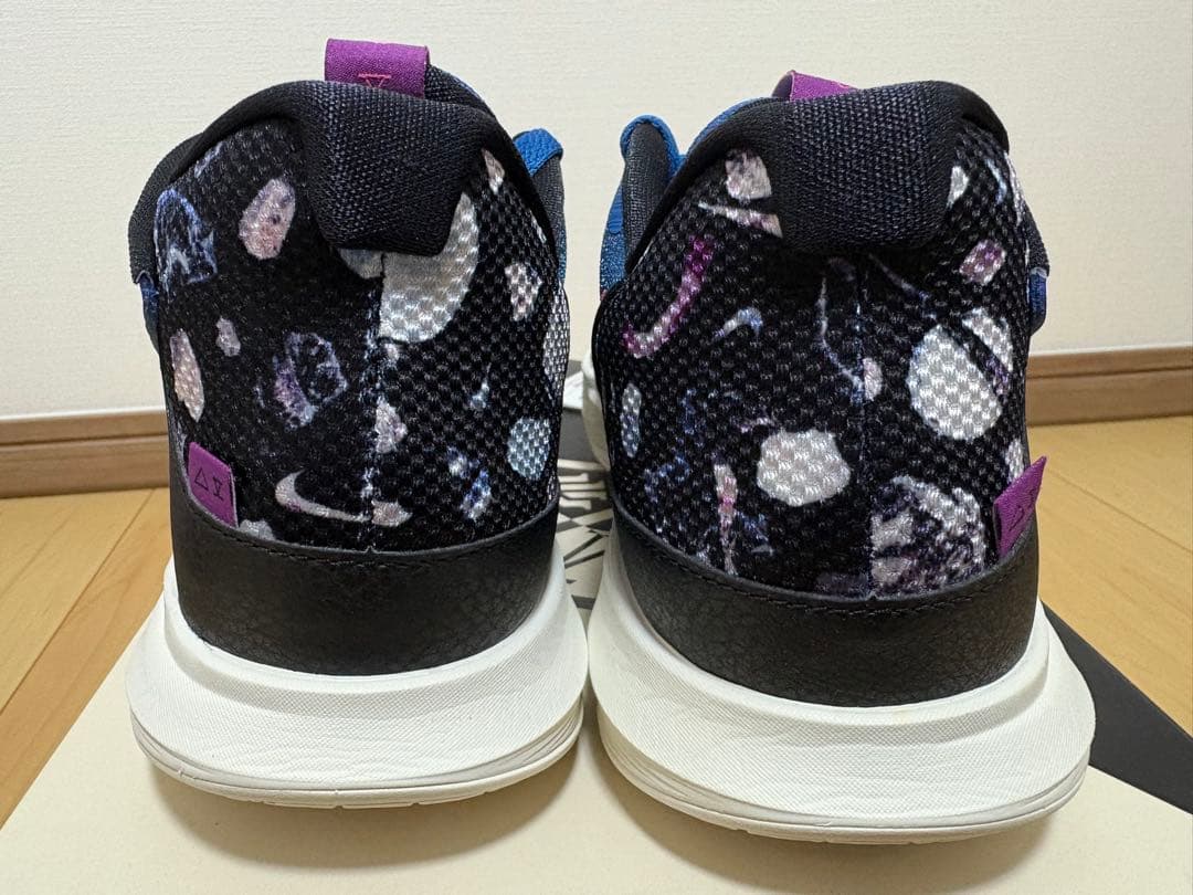 KYRIE LOW 5 EP DJ6014-400 27.0 カイリー