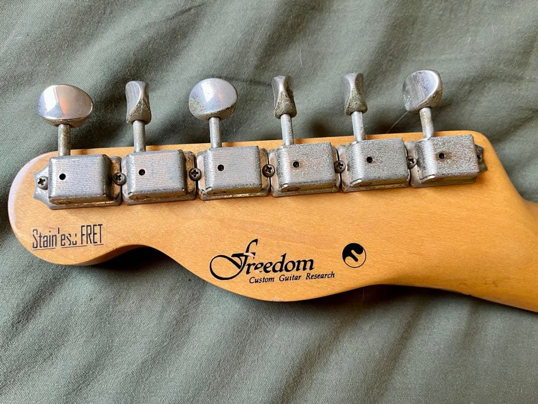 Freedom Custom Guitar Research テレキャスター