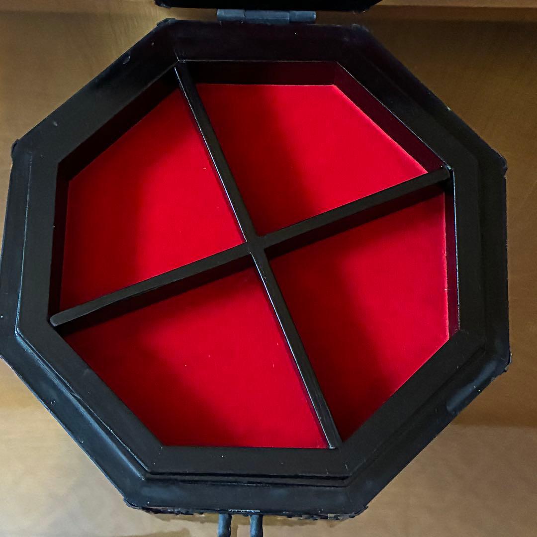 ヴィンテージ 中国　宝石箱　ジュエリーボックス　八角形　レア　赤