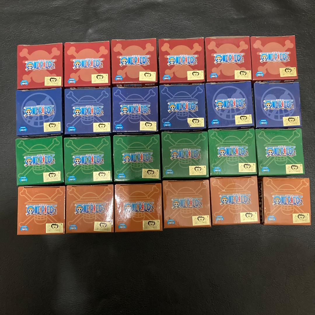 新品　未開封　ドレスローザ1〜4 全24種　コレクタブル