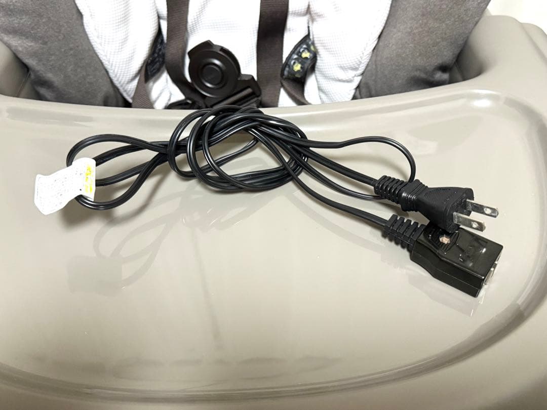 【美品✨】コンビ ネムリラ オートスウィング シンプライト 電動ハイローチェア