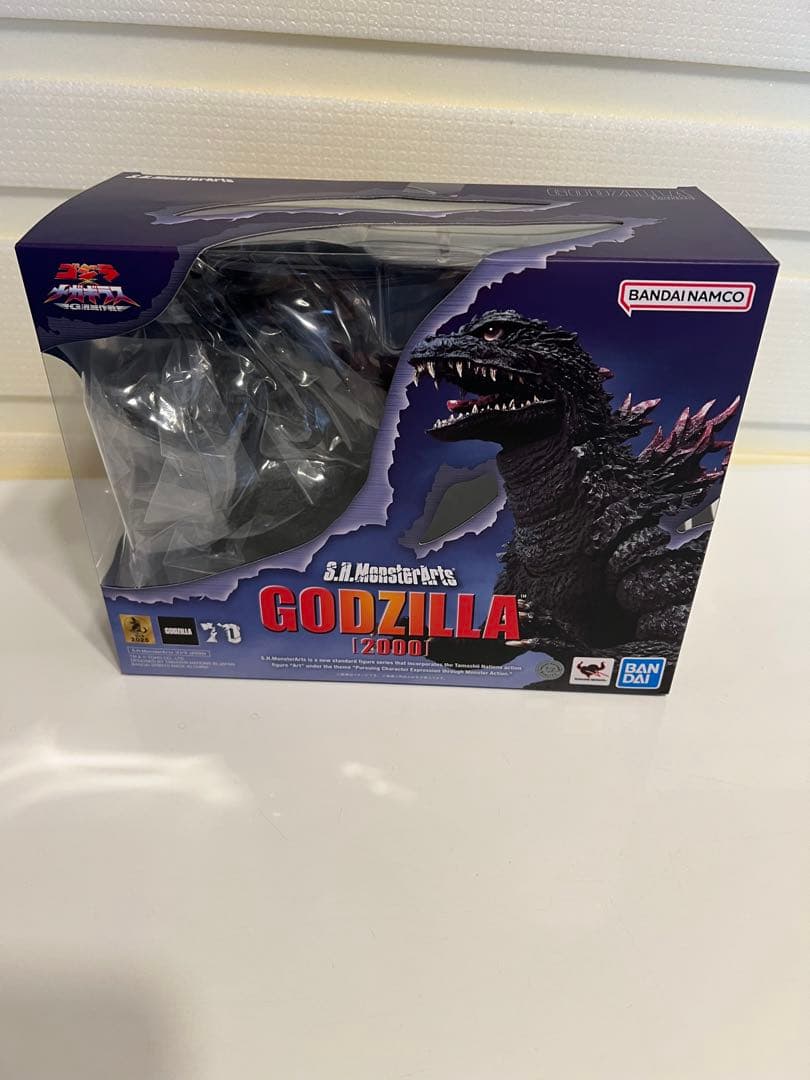 ティー　S.H.MonsterArts GODZILLA 2000