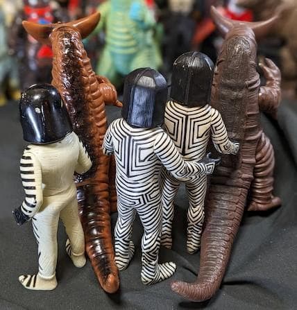 ウルトラＱ・ウルトラマン＆登場怪獣・宇宙人（バンダイ）ソフビ49体セット＋６