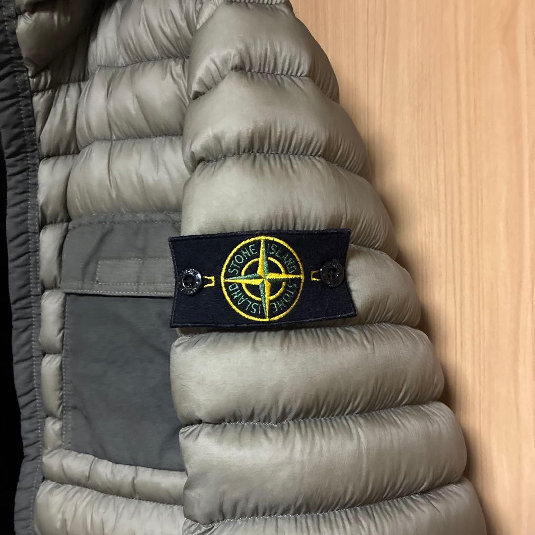 Stone  ストーンアイランド　ダウン　ライトダウン　正規品