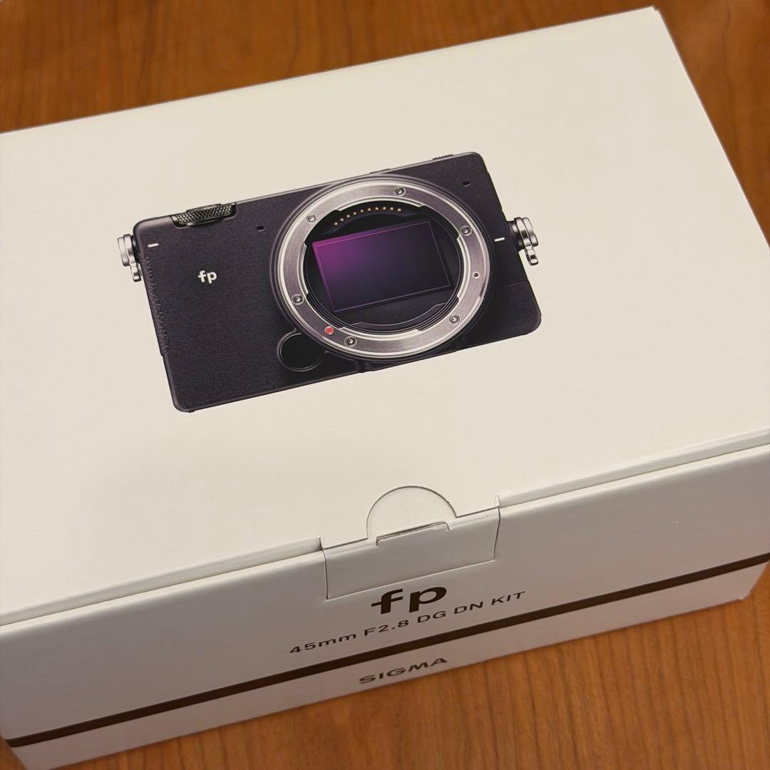 SIGMA fp ボディ 純正バッテリー2個付き