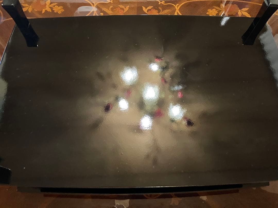 最高級　金箔装飾の漆台　台座　本漆