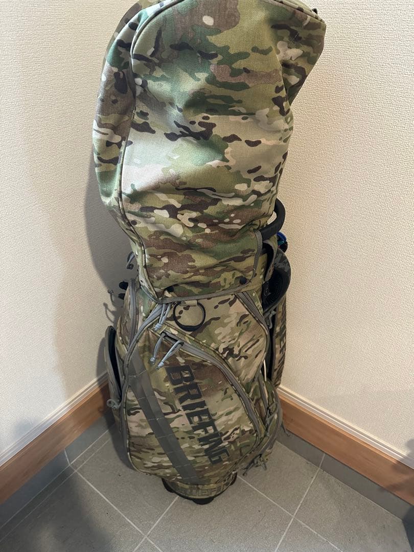 ブリーフィング　ゴルフバッグ