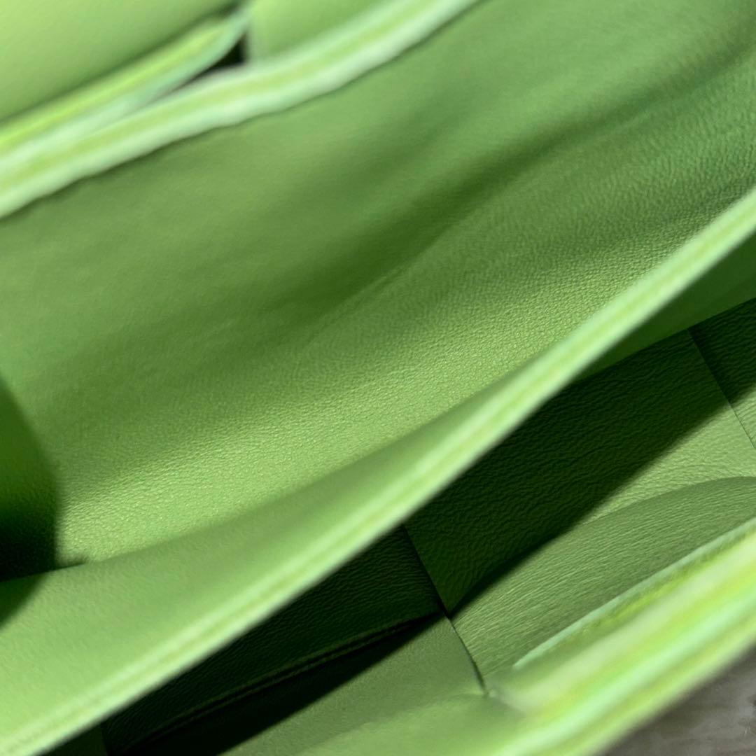 新品未使用✨ボッテガヴェネタ　カセットミニベルト　イントレチャート　ピスタチオ