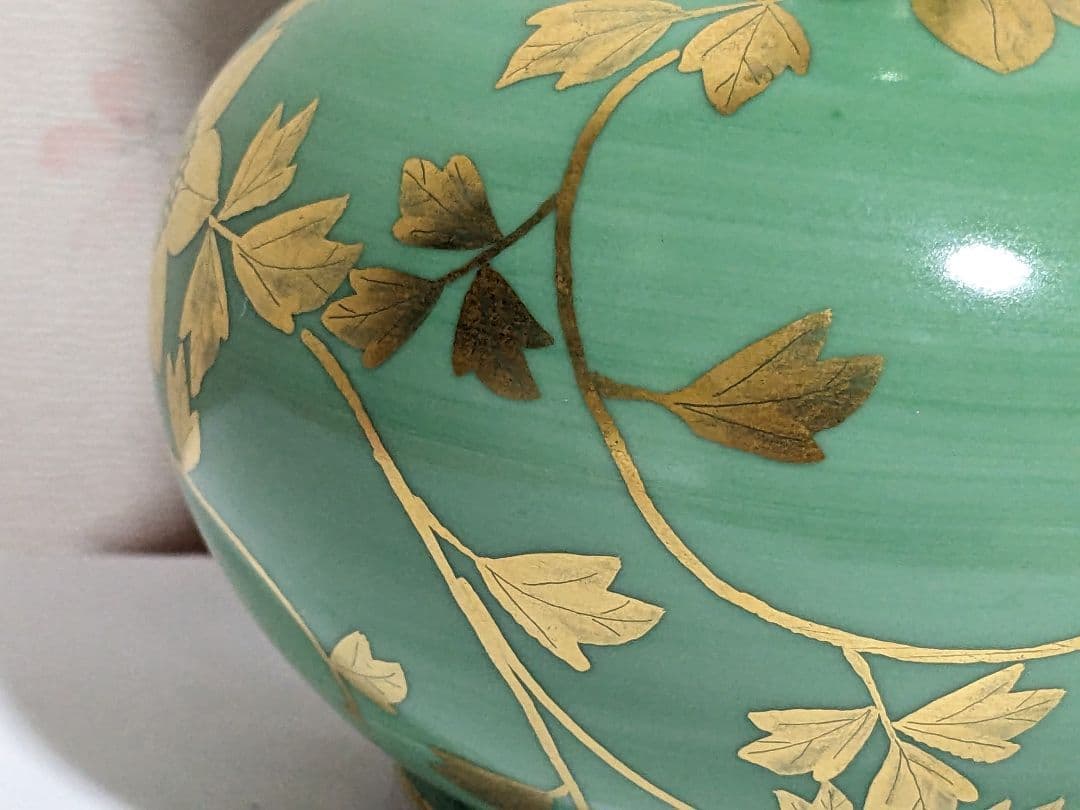 ⭐九谷焼重鎮 名工 吉田美統 人間国宝 金彩絵付 花器 花活 置物飾り 骨董品