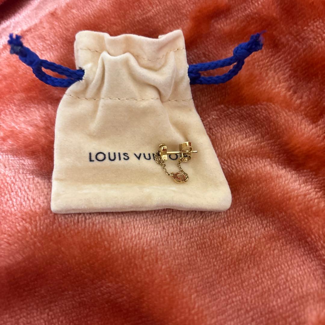 Louis Vuitton ピアス(片耳用)