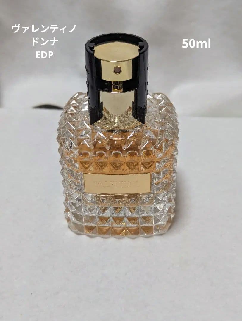 ヴァレンティノドンナオーデパルファム50ml