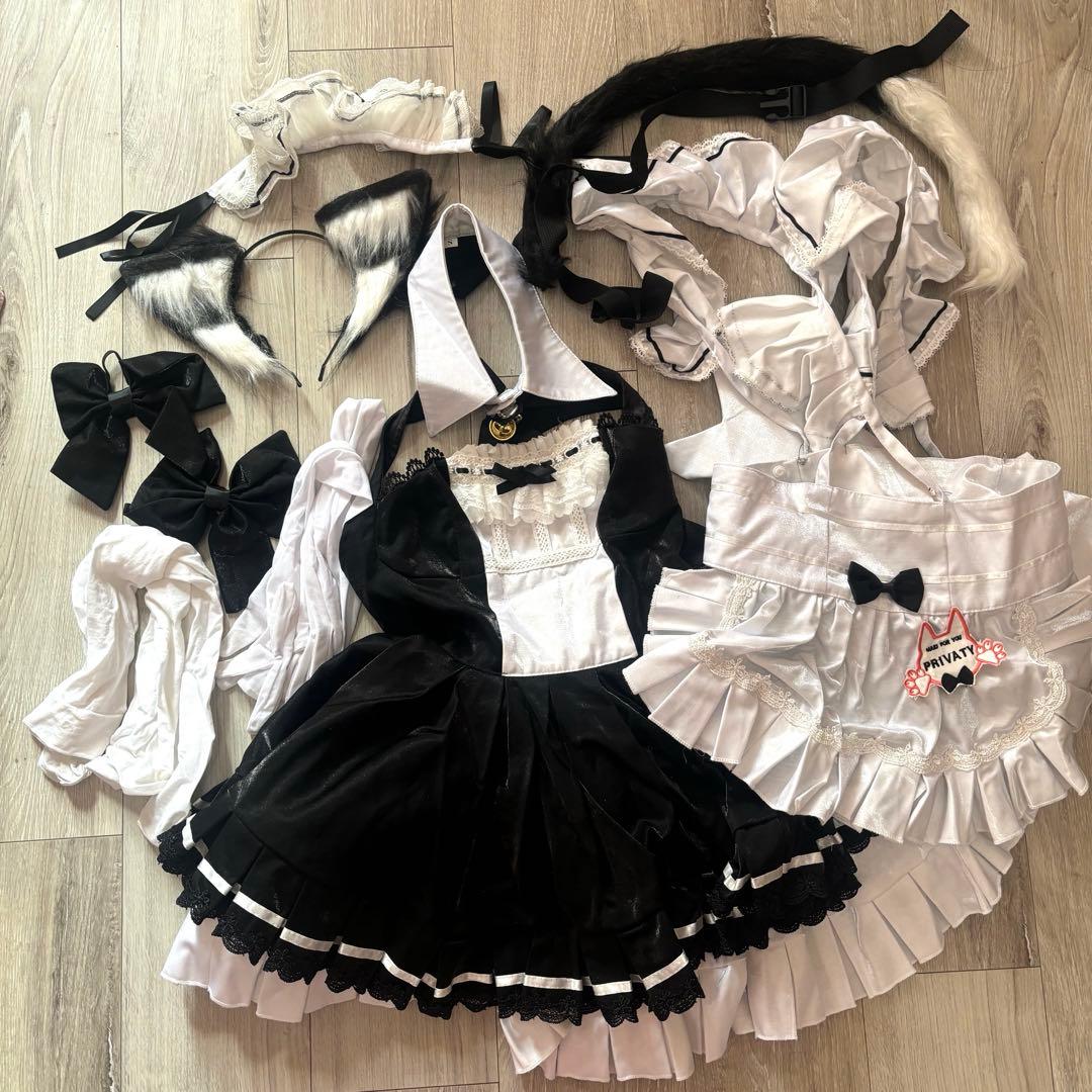 【最終値下げ】NIKKE プリバティ　メイド　コスプレ