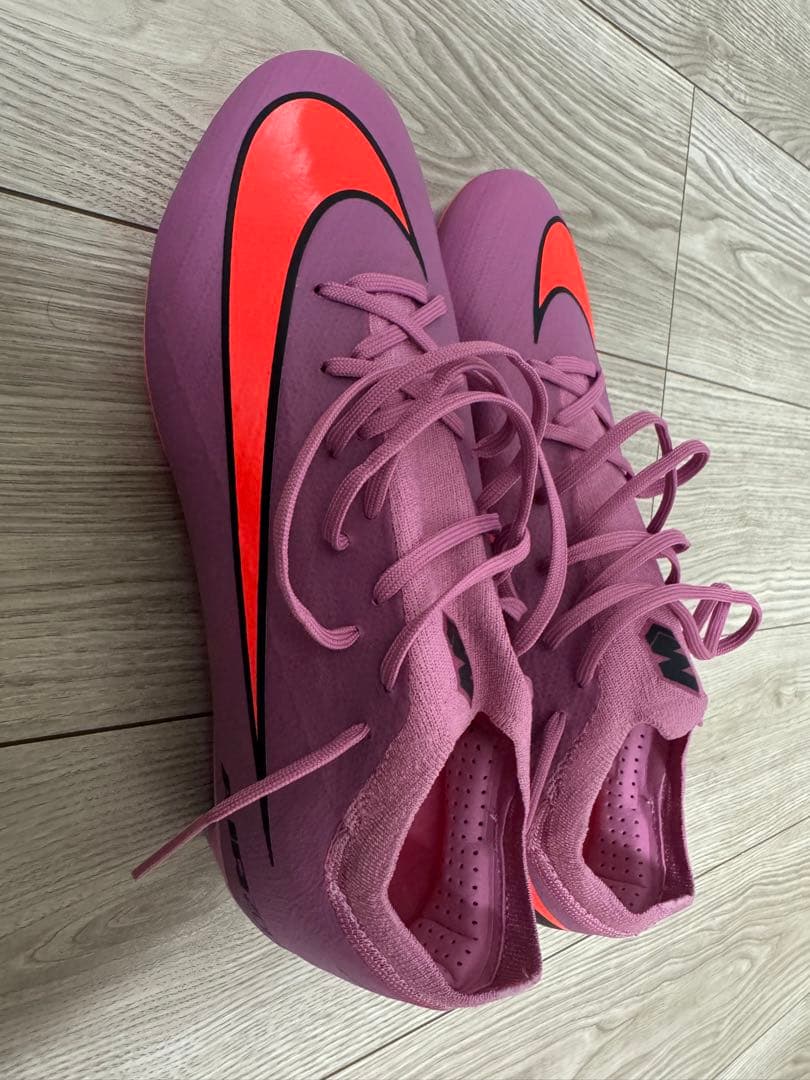 マーキュリアル16