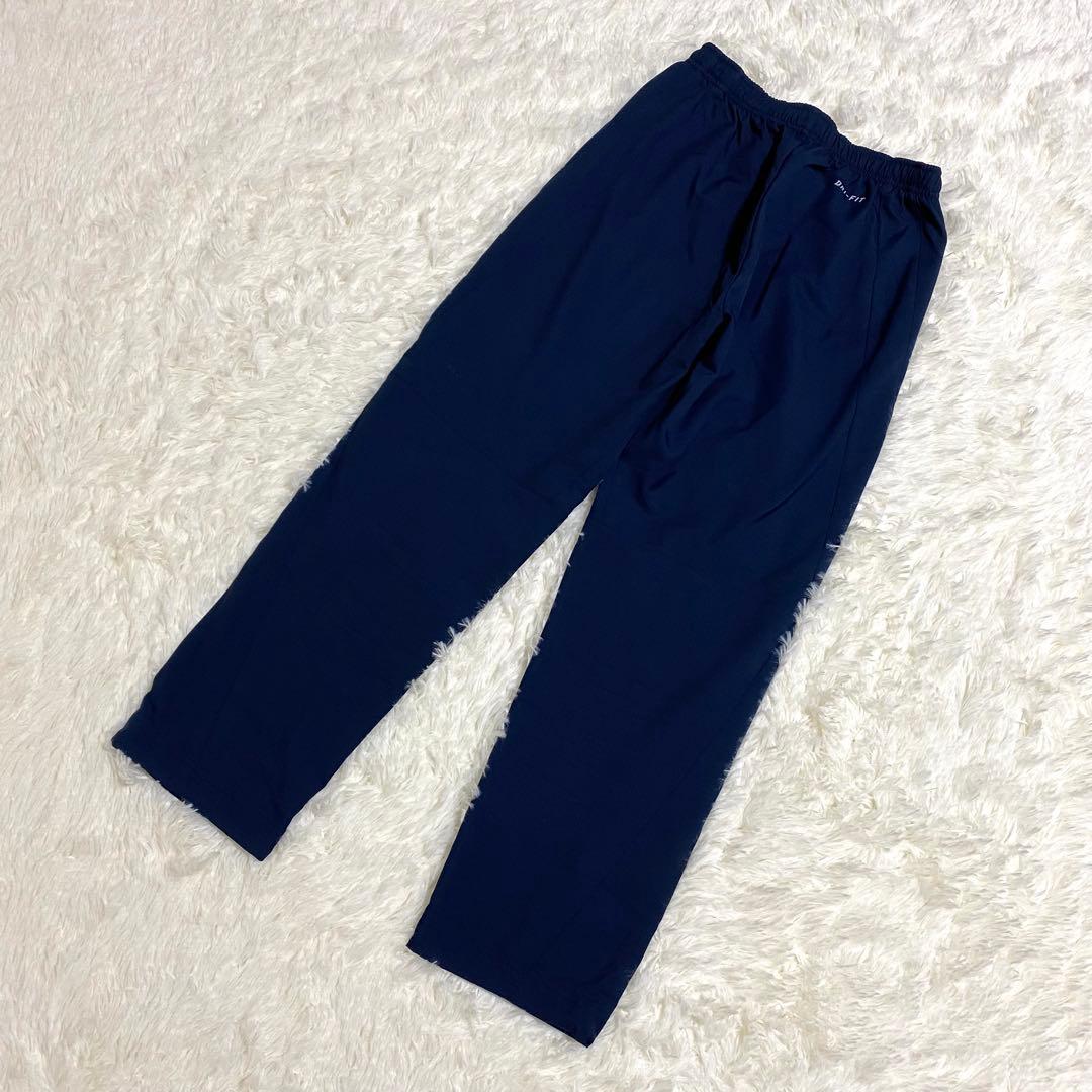 ナイキ　トレーニングウェア　セットアップ　上下　刺繍ロゴ　ランニング　紺色　S