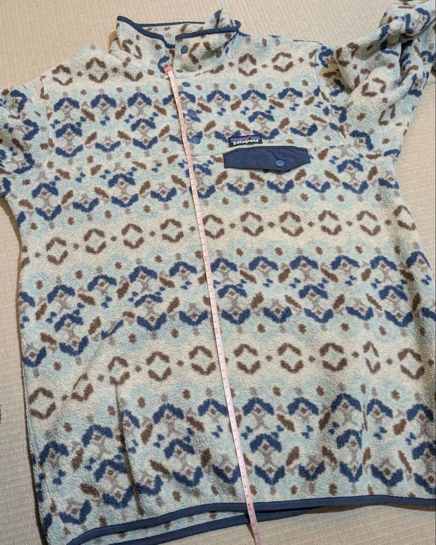 ぴ*ざ様 【L】patagonia フリース スナップT 柄　スノー