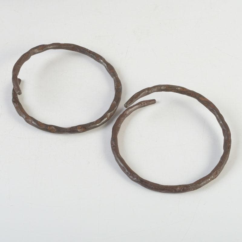 茶道具　釜師　畠春斎作　肩糸目　廣口釜　共布共箱　V　9865A