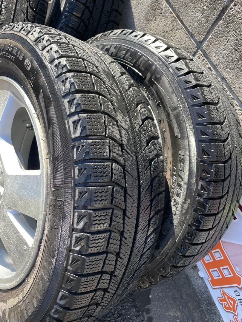 トヨタ　ヴォクシー　純正ホイール　ミシュラン　スタッドレスタイヤ