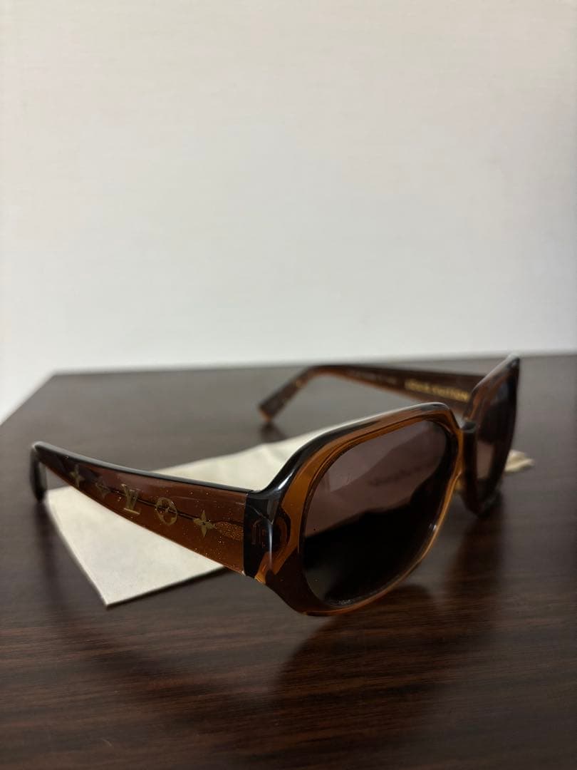 LV ルイヴィトン　サングラス　Louis Vuitton