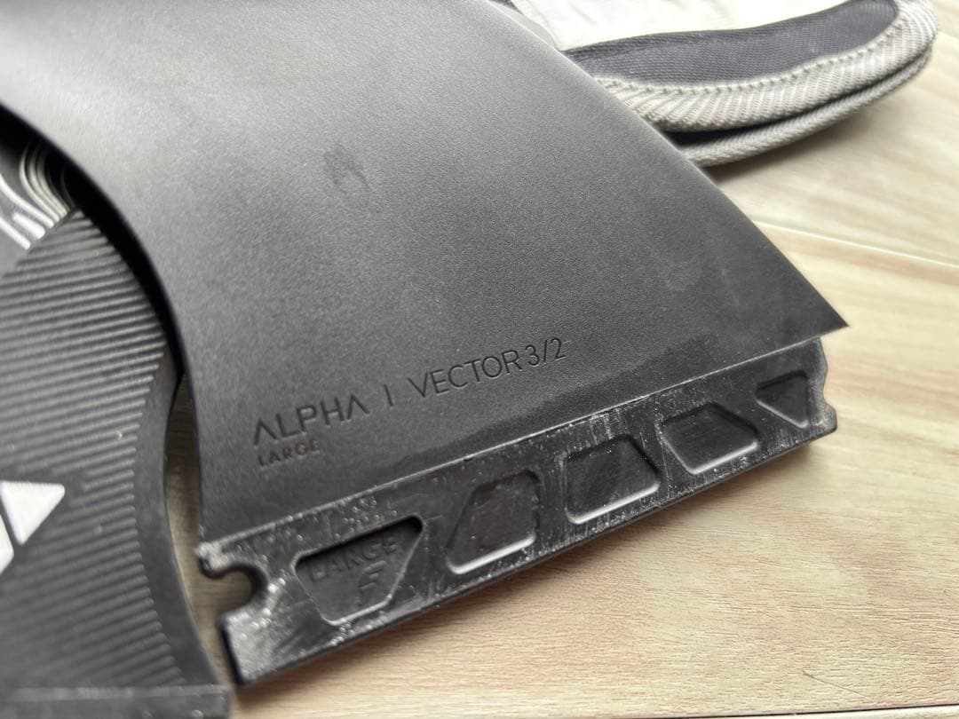 サーフィン・ボディボード futures VECTOR3/2THRUSTER LARGE