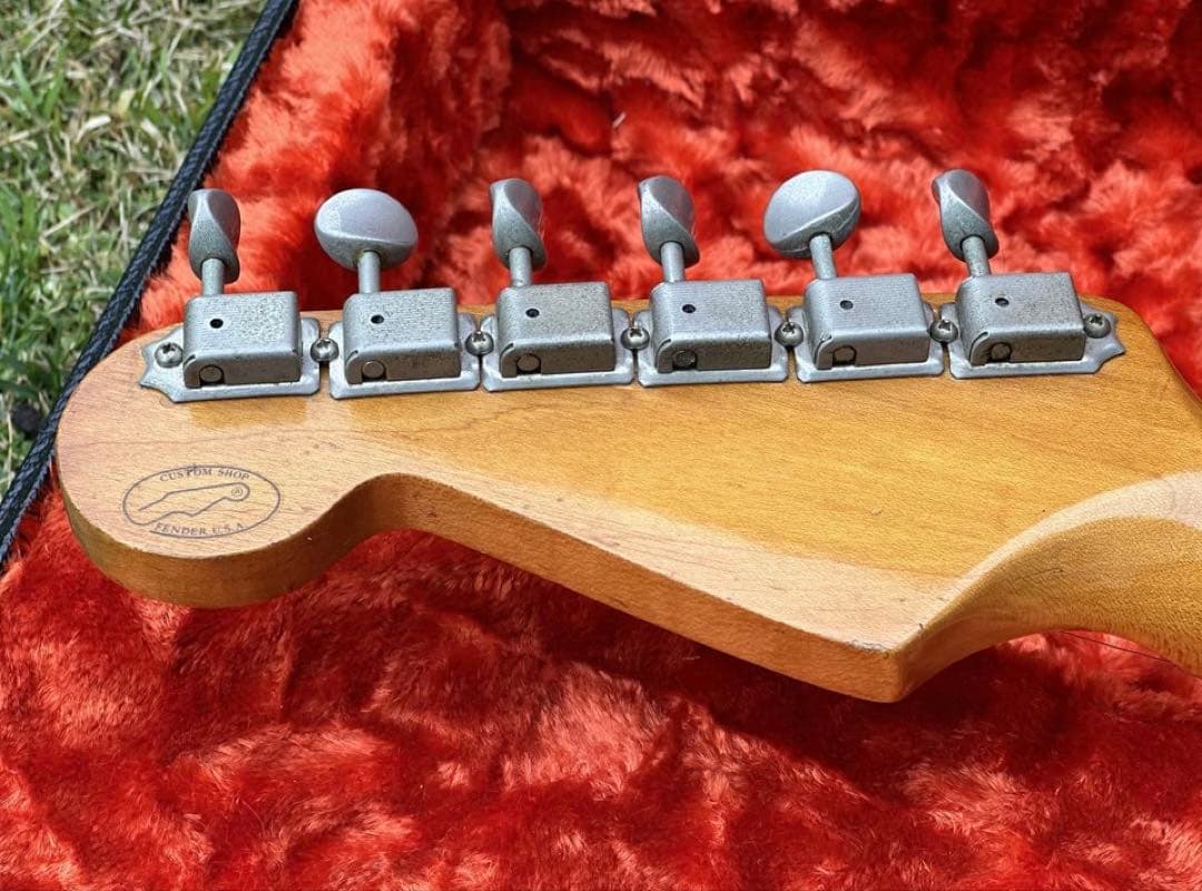 FENDER USA AMERICAN VINTAGE 旧カスタムショップロゴ