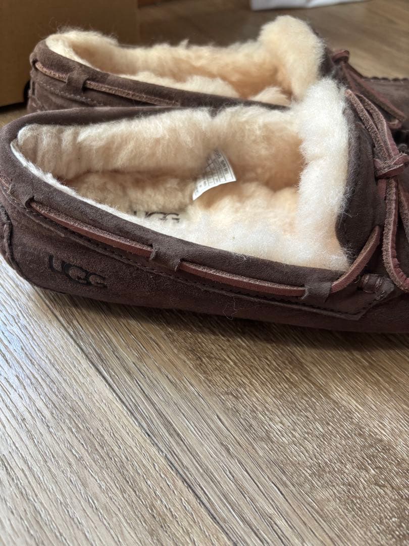 完売色　UGG ダコダ　エスプレッソ 24cm 7 アグ