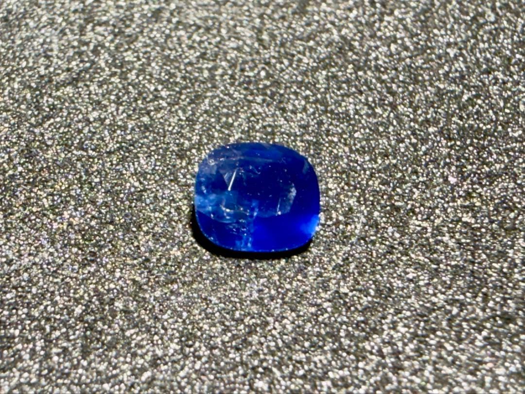 【ビルマ(ミャンマー)産】非加熱ブルーサファイア　GIA鑑 1.46ct