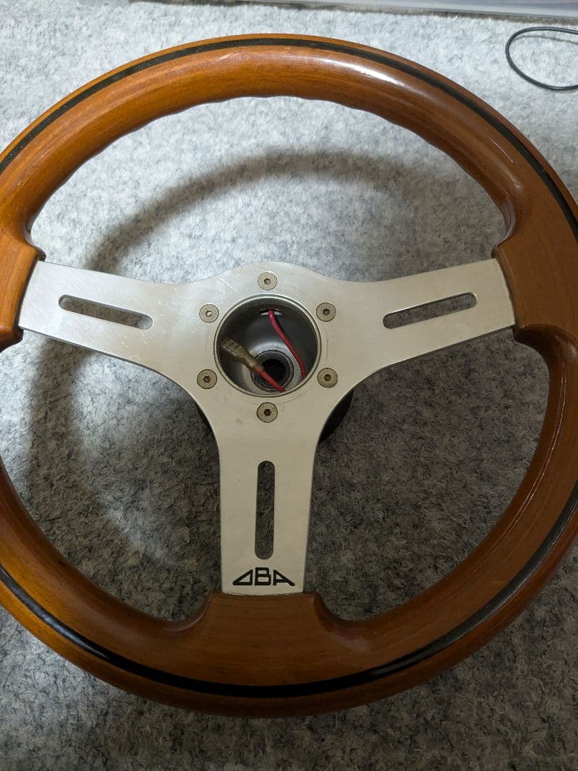 旧車　ハンドル