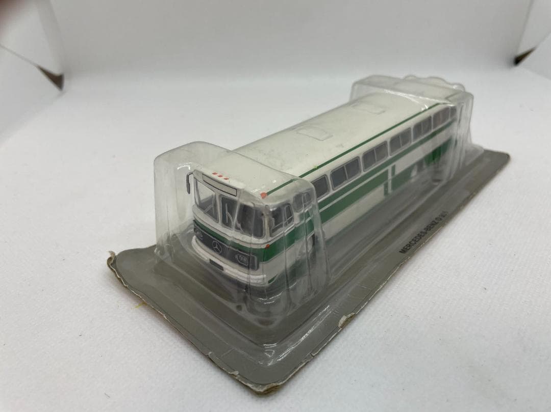 4R-460 バス 1/72 メルセデスベンツ O 355