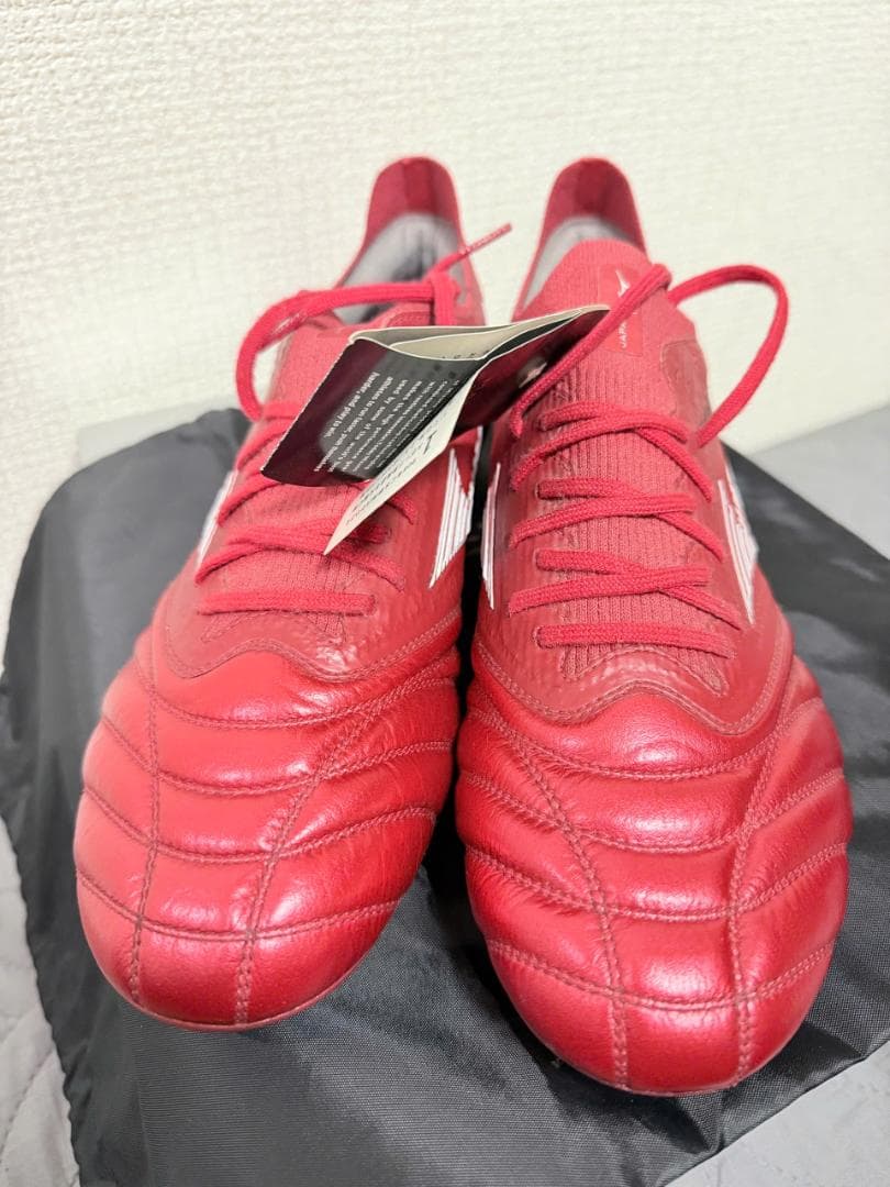 新品 ミズノ サッカースパイク モレリアネオ3 β JAPAN 赤白 27.5
