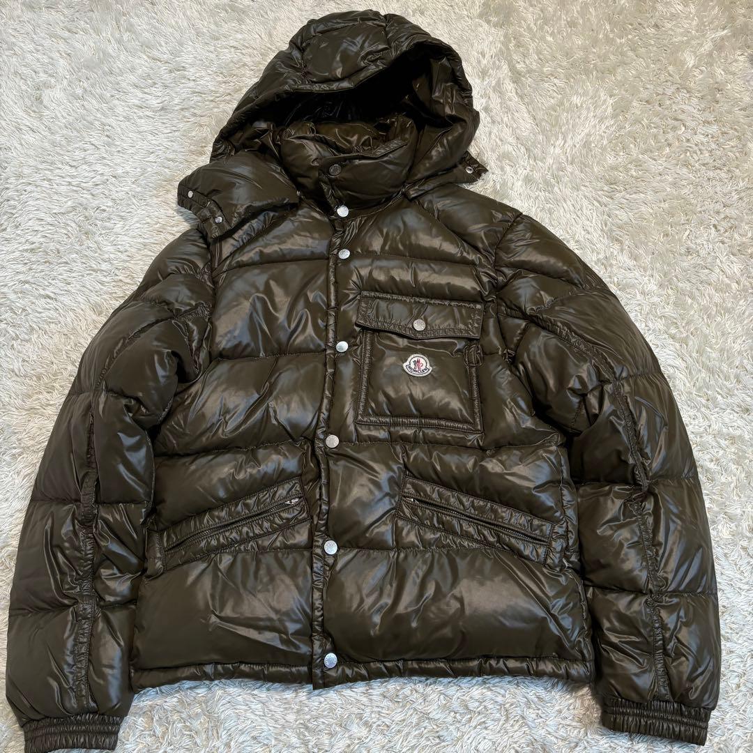 美品✨MONCLER モンクレール　K2 フードダウンジャケット　カーキ　02