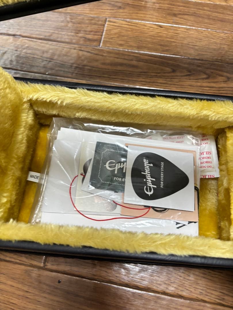 ギター Epiphone Inspired by Gibson SG Custom