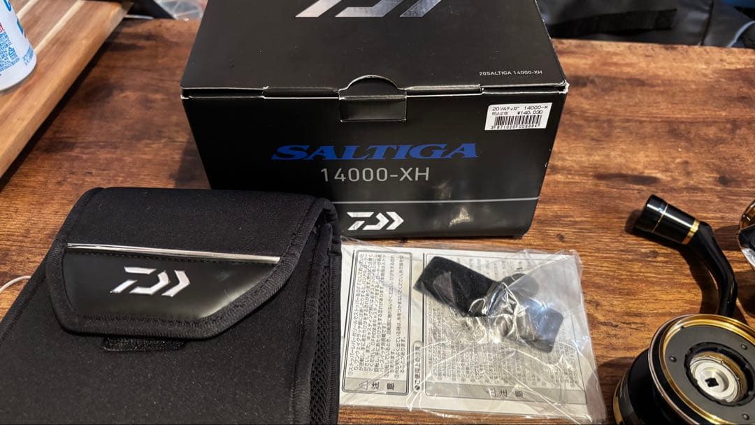 森*ん様 ２０ソルティガ　SALTIGA１４０００ＸＨ　SLP8000 リブレハ