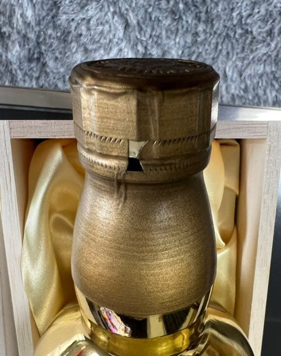 サントリー山崎ゴールドボトル　60周年 ピュアモルトウイスキー